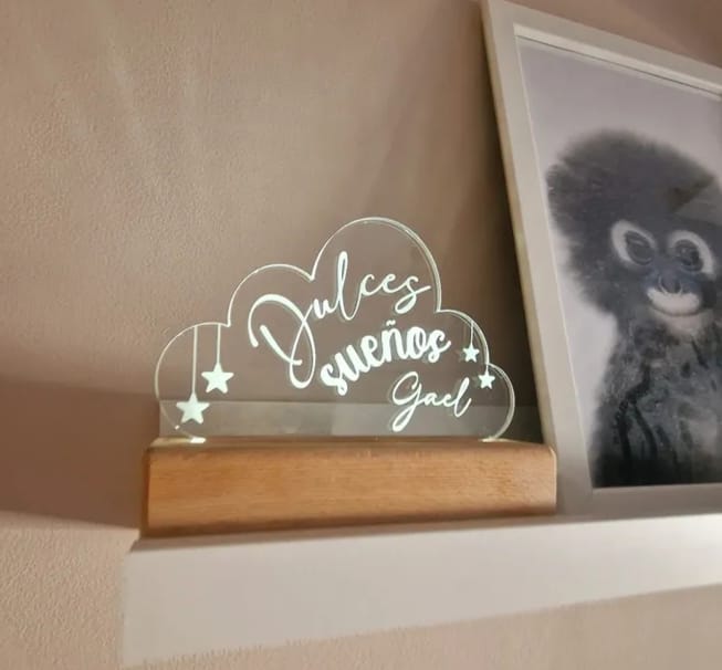 Lámpara personalizada con texto dulce sueños